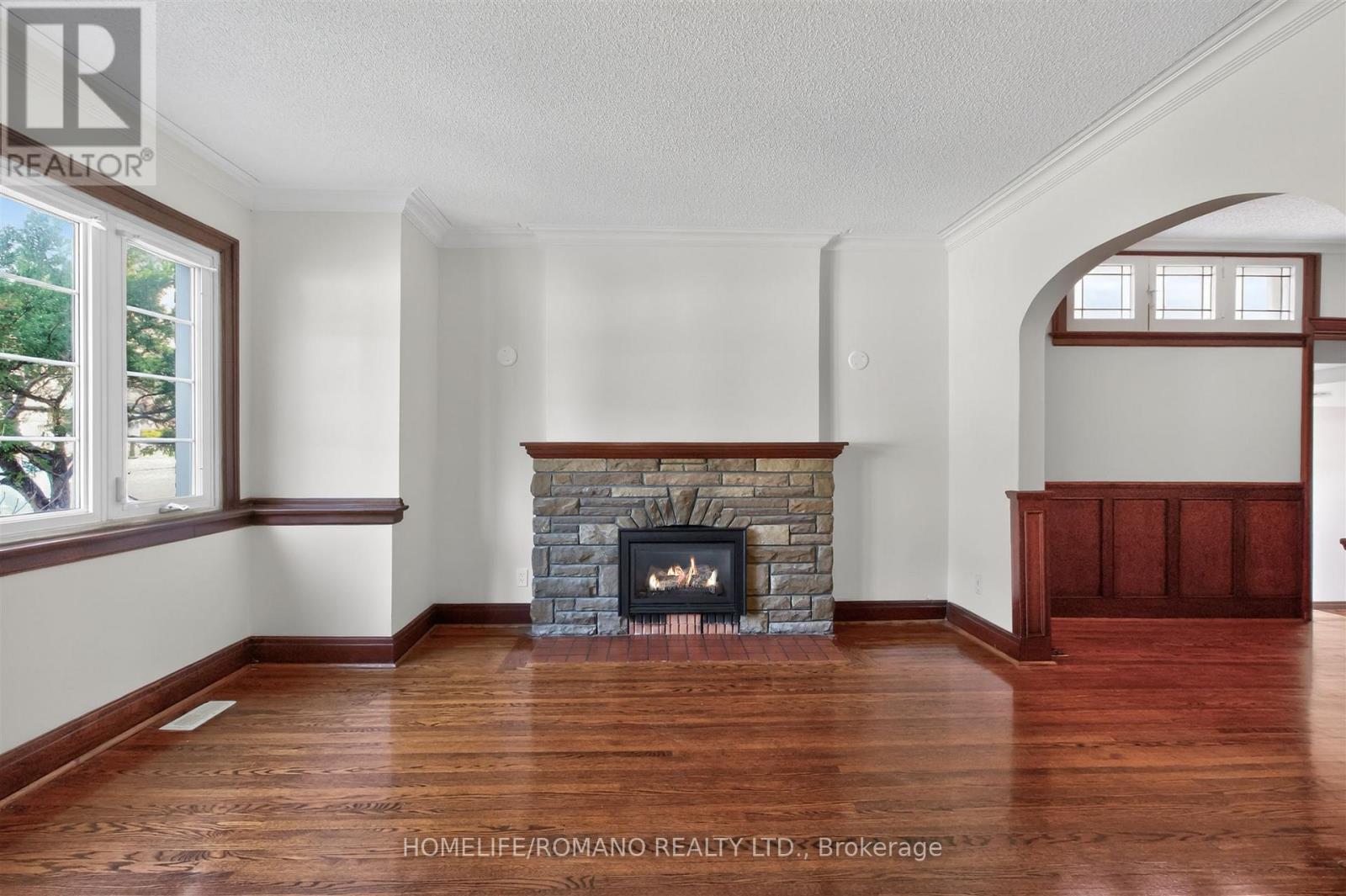 9 Little Avenue, Toronto, Ontario  M9N 1K3 - Photo 6 - W13013022