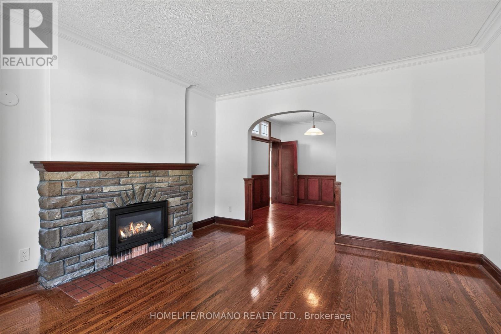 9 Little Avenue, Toronto, Ontario  M9N 1K3 - Photo 7 - W13013022