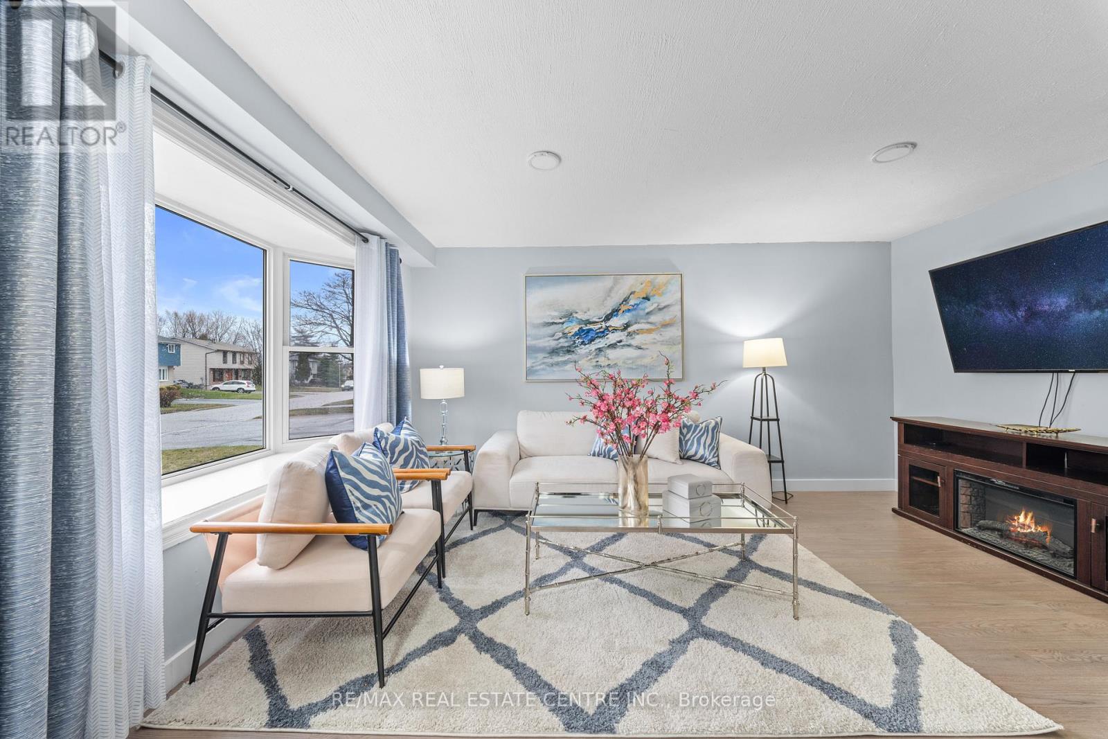 101 Griselda Crescent, Brampton, Ontario  L6S 1M4 - Photo 7 - W13013036