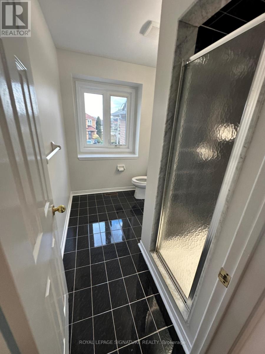 5426 Antrex Crescent, Mississauga, Ontario  L4Z 3T7 - Photo 14 - W13013068