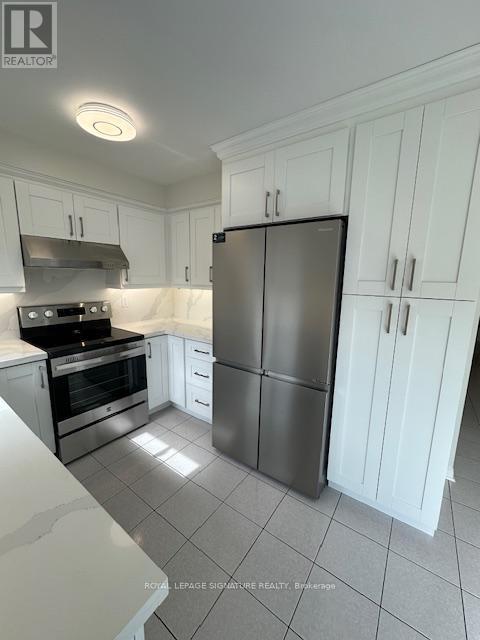 5426 Antrex Crescent, Mississauga, Ontario  L4Z 3T7 - Photo 5 - W13013068