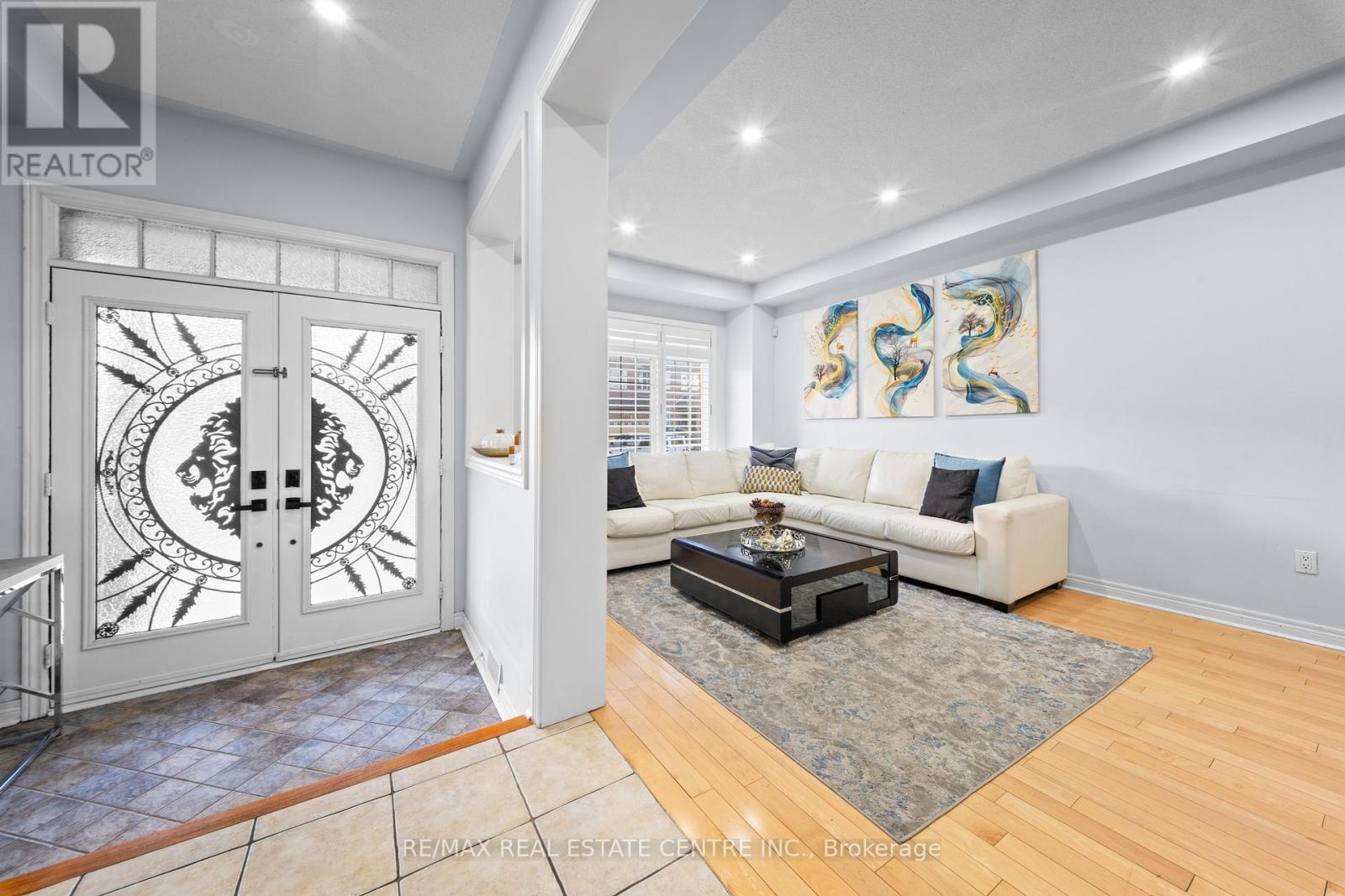 51 Good Hope Road, Brampton, Ontario  L6R 3L4 - Photo 5 - W13013080