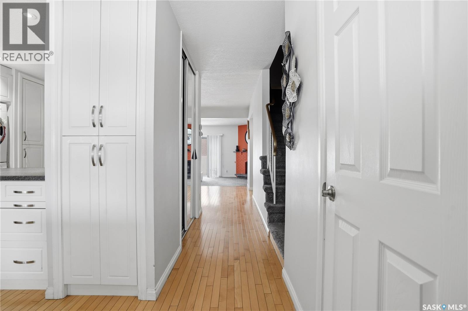 226 Plainsview Drive, Regina, Saskatchewan  S4S 6N1 - Photo 4 - SK033246