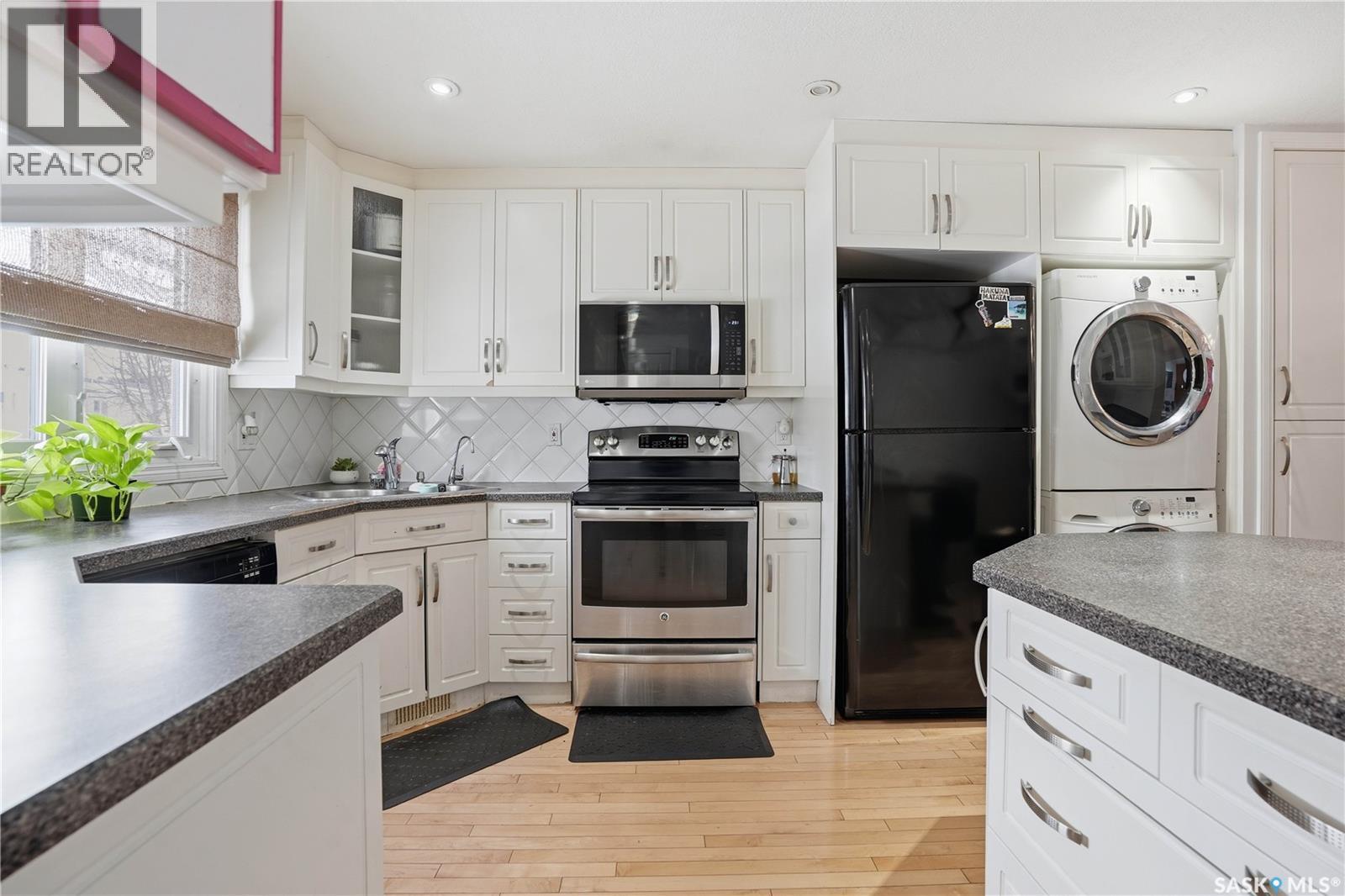 226 Plainsview Drive, Regina, Saskatchewan  S4S 6N1 - Photo 6 - SK033246