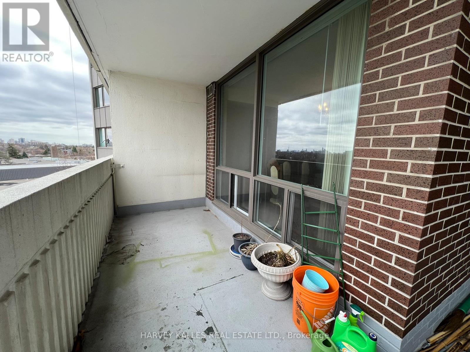 704 - 150 Neptune Drive, Toronto, Ontario  M6A 2Y9 - Photo 24 - C12979876