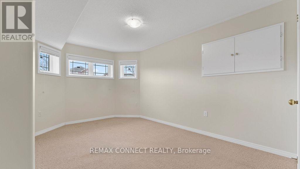 Main - 6 Mcgregor Court, Peterborough, Ontario  K9L 0B7 - Photo 5 - X13013002