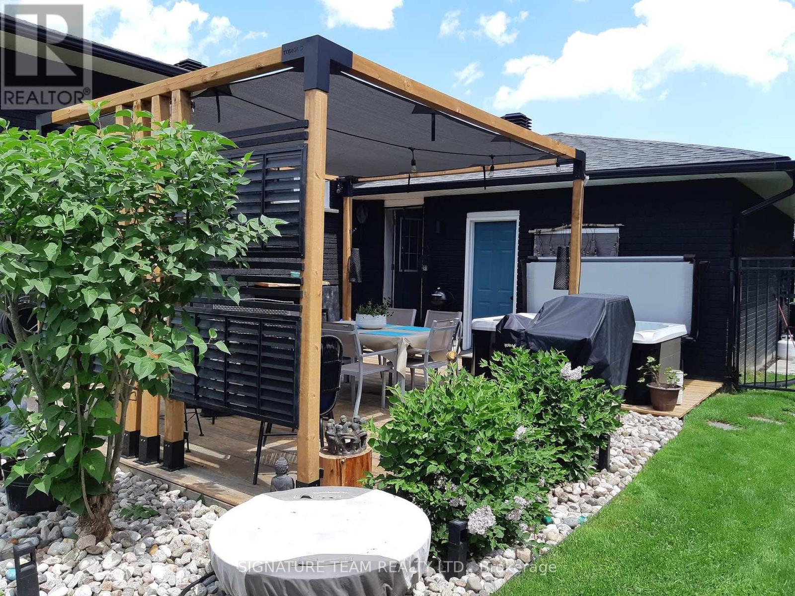 130 Noik Drive, Pembroke, Ontario  K8A 8B8 - Photo 43 - X12968412