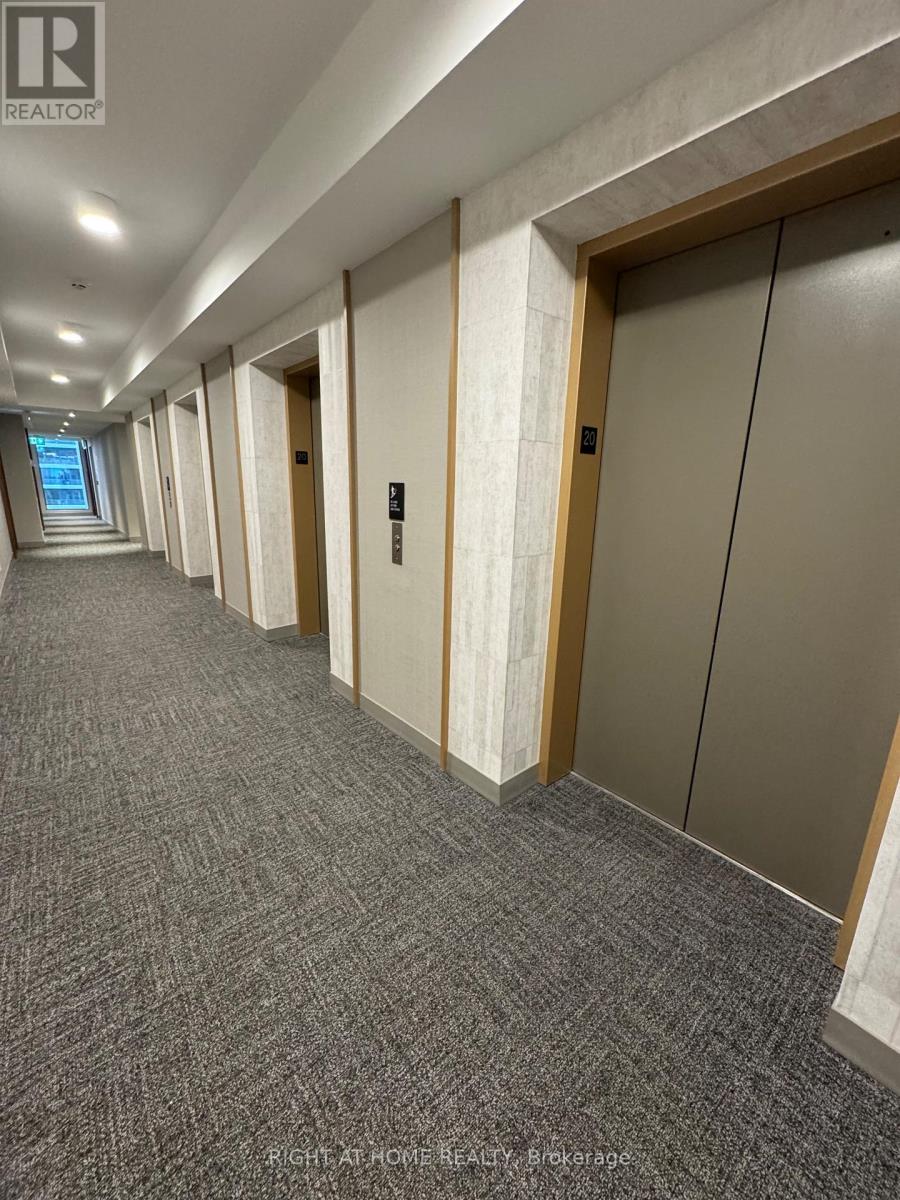 2005 - 1000 Portage Parkway, Vaughan, Ontario  L4K 0L1 - Photo 2 - N13012590