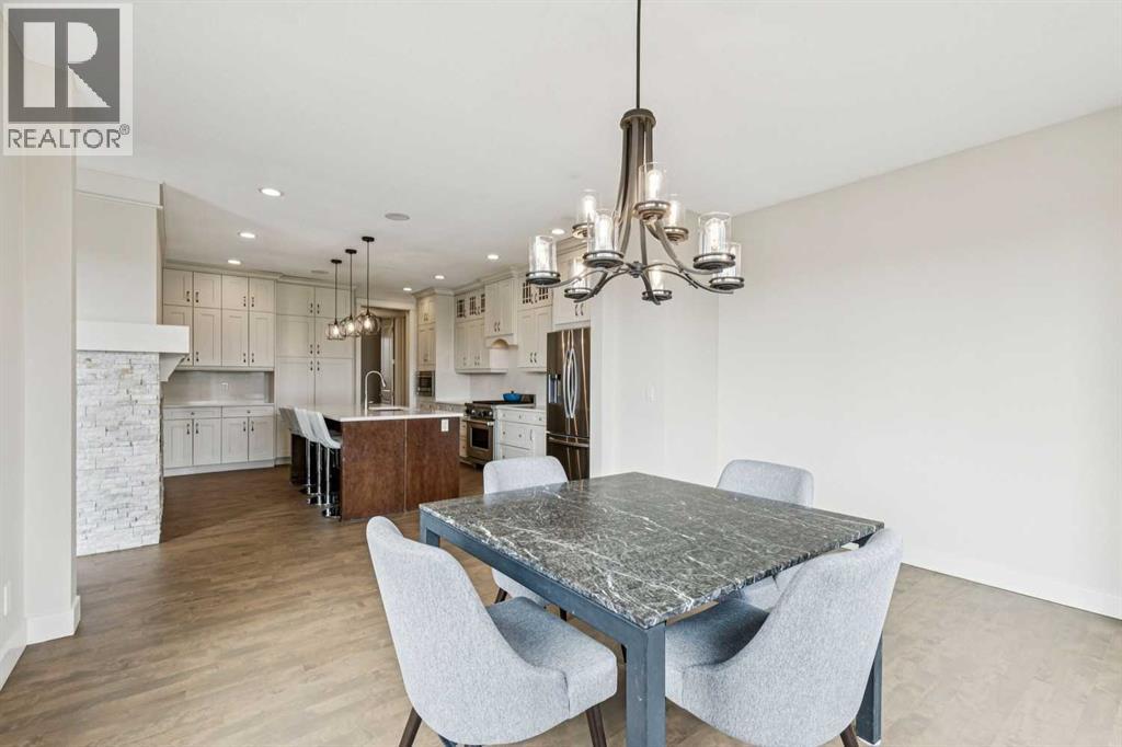 208 Leighton Court, Rural Rocky View County, Alberta  T3Z 0A2 - Photo 13 - A2300910