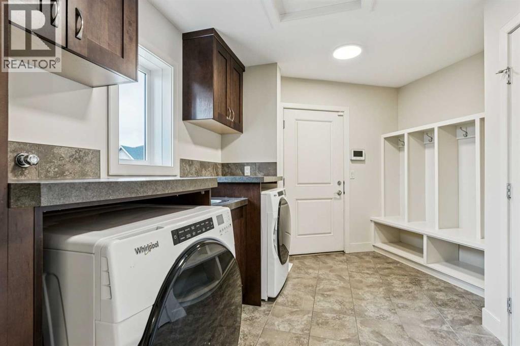 208 Leighton Court, Rural Rocky View County, Alberta  T3Z 0A2 - Photo 21 - A2300910