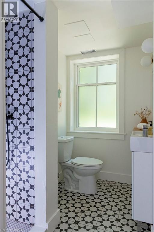 64 Undermount Avenue Unit# Lower, Hamilton, Ontario  L8P 3Z6 - Photo 11 - 40821870