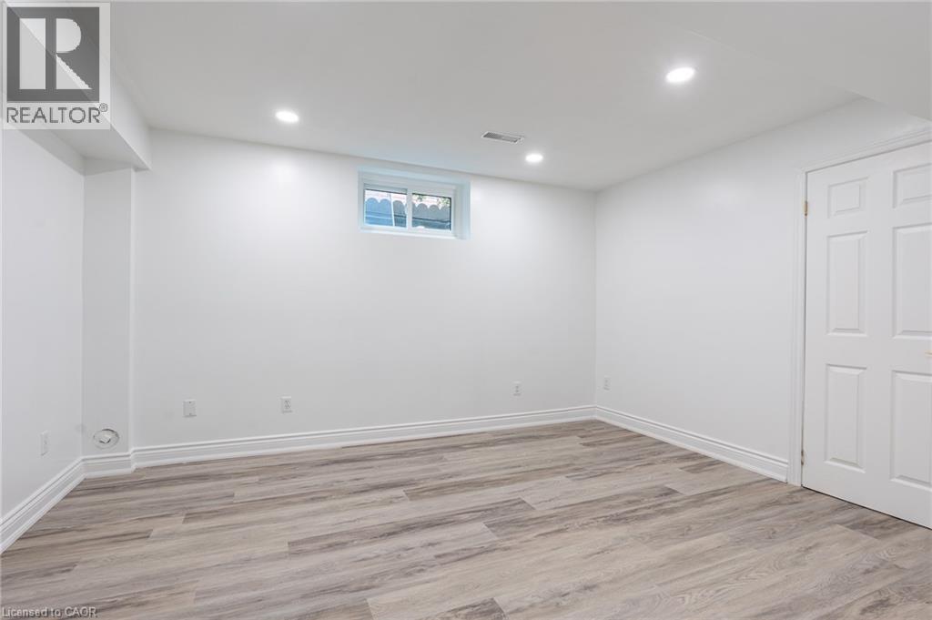 80 Deerview Avenue Unit# Lower, Ancaster, Ontario  L9G 4S2 - Photo 26 - 40821234