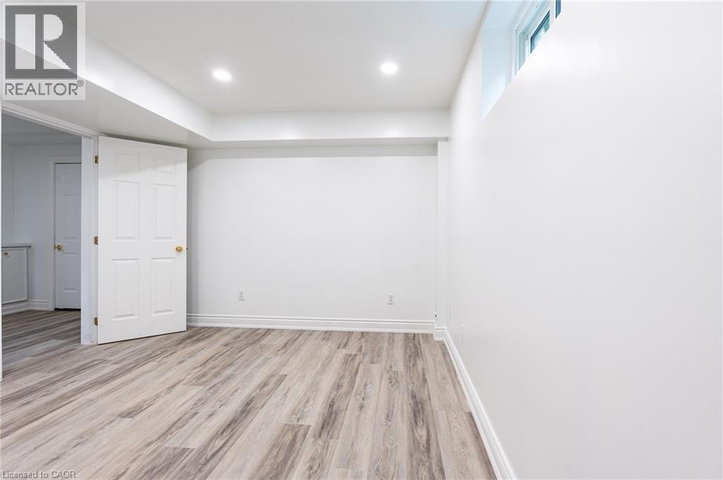 80 Deerview Avenue Unit# Lower, Ancaster, Ontario  L9G 4S2 - Photo 32 - 40821234