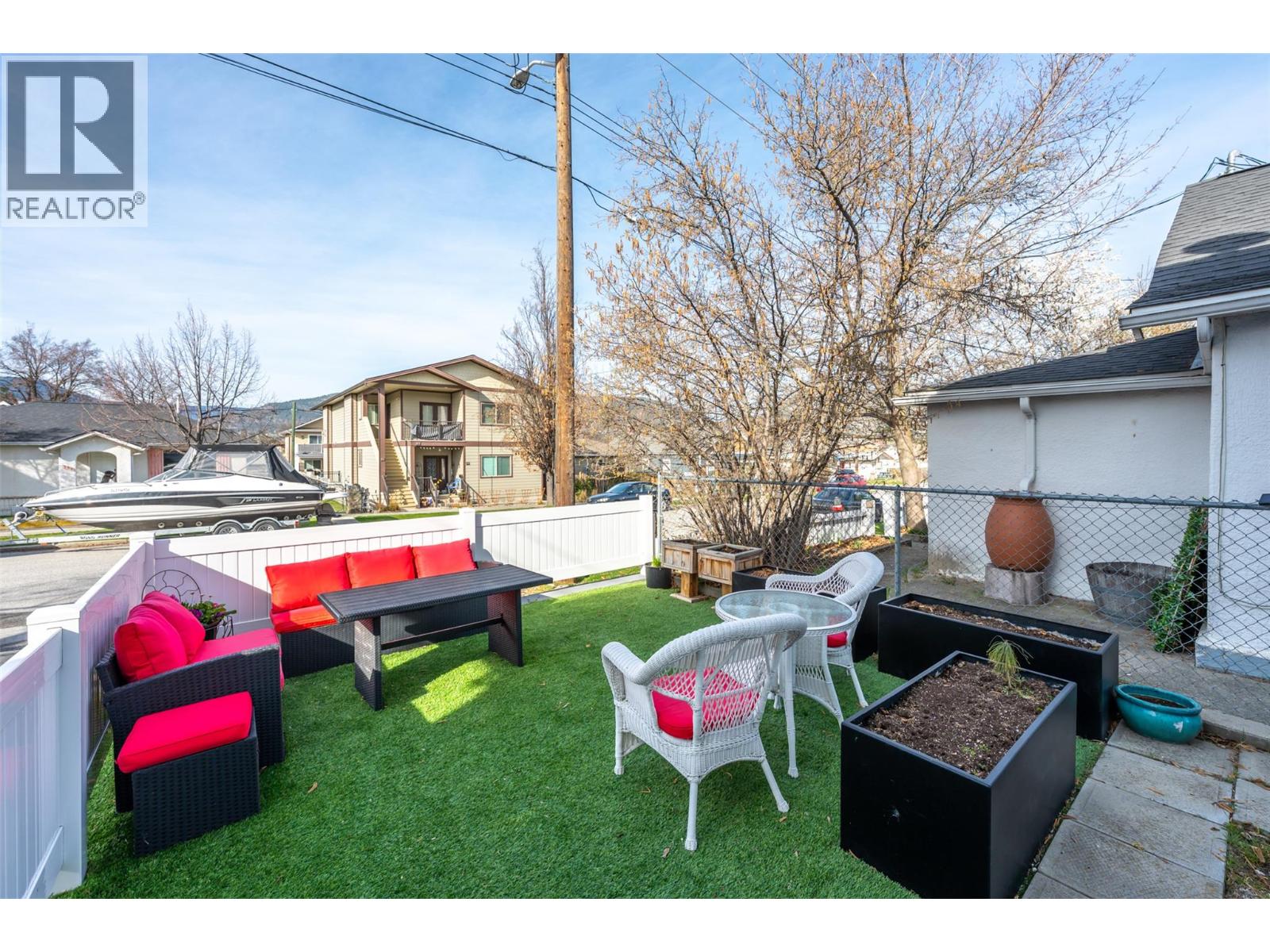 524 Papineau Street Unit# 101 Penticton Photo 36