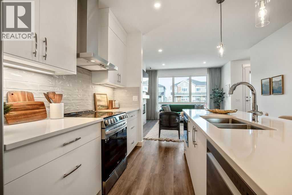 199 Annette Landing, Calgary, Alberta  T3R 2K2 - Photo 9 - A2284190