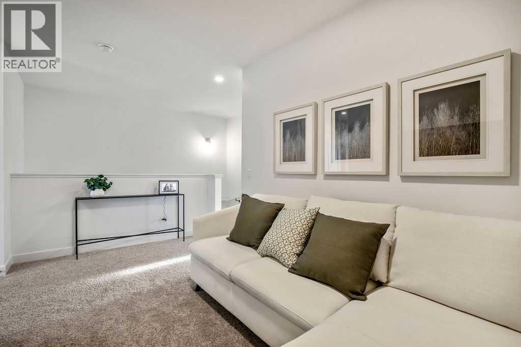 199 Annette Landing, Calgary, Alberta  T3R 2K2 - Photo 16 - A2284190