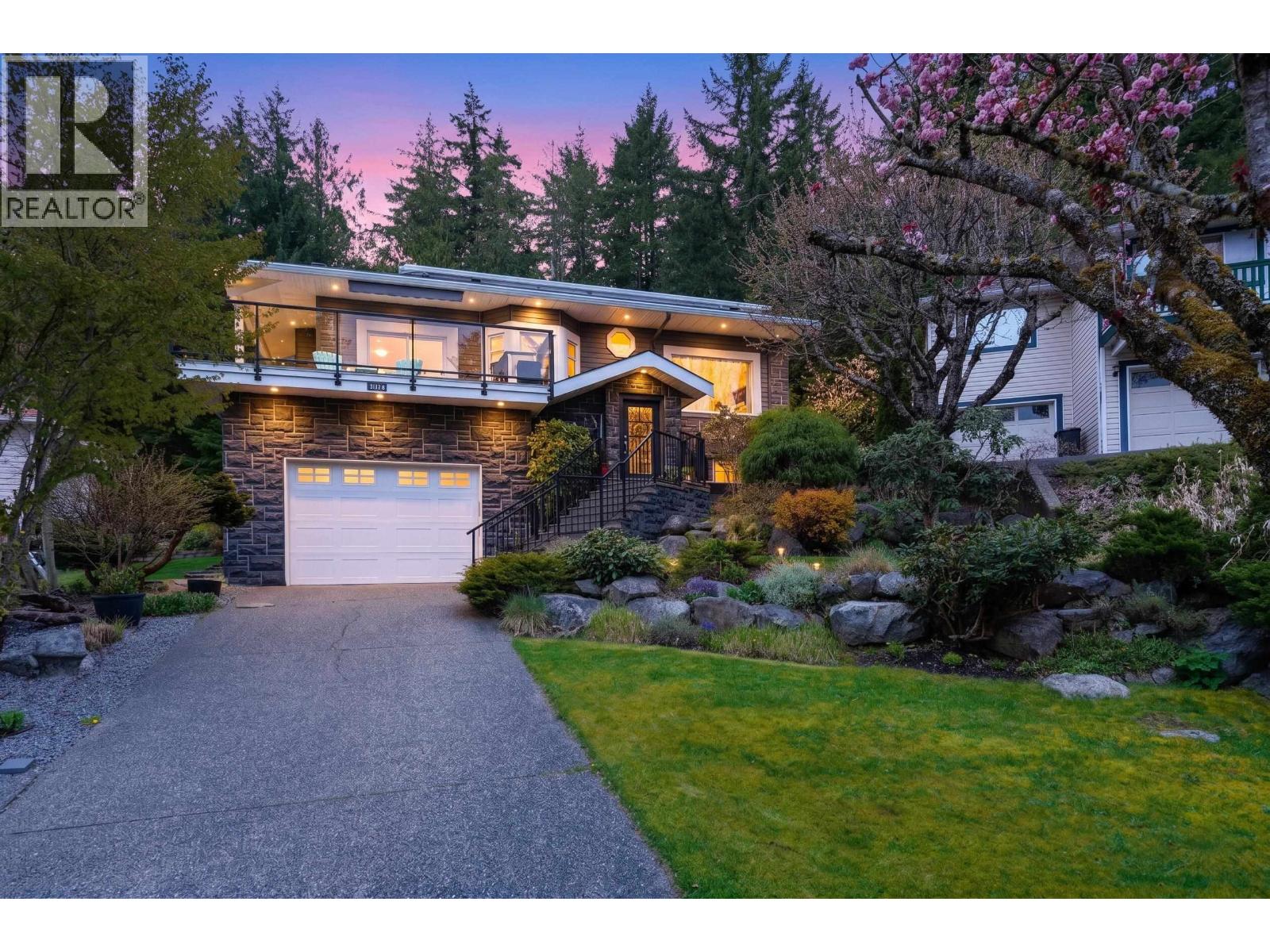 1014 LANARK PLACE, Squamish, British Columbia