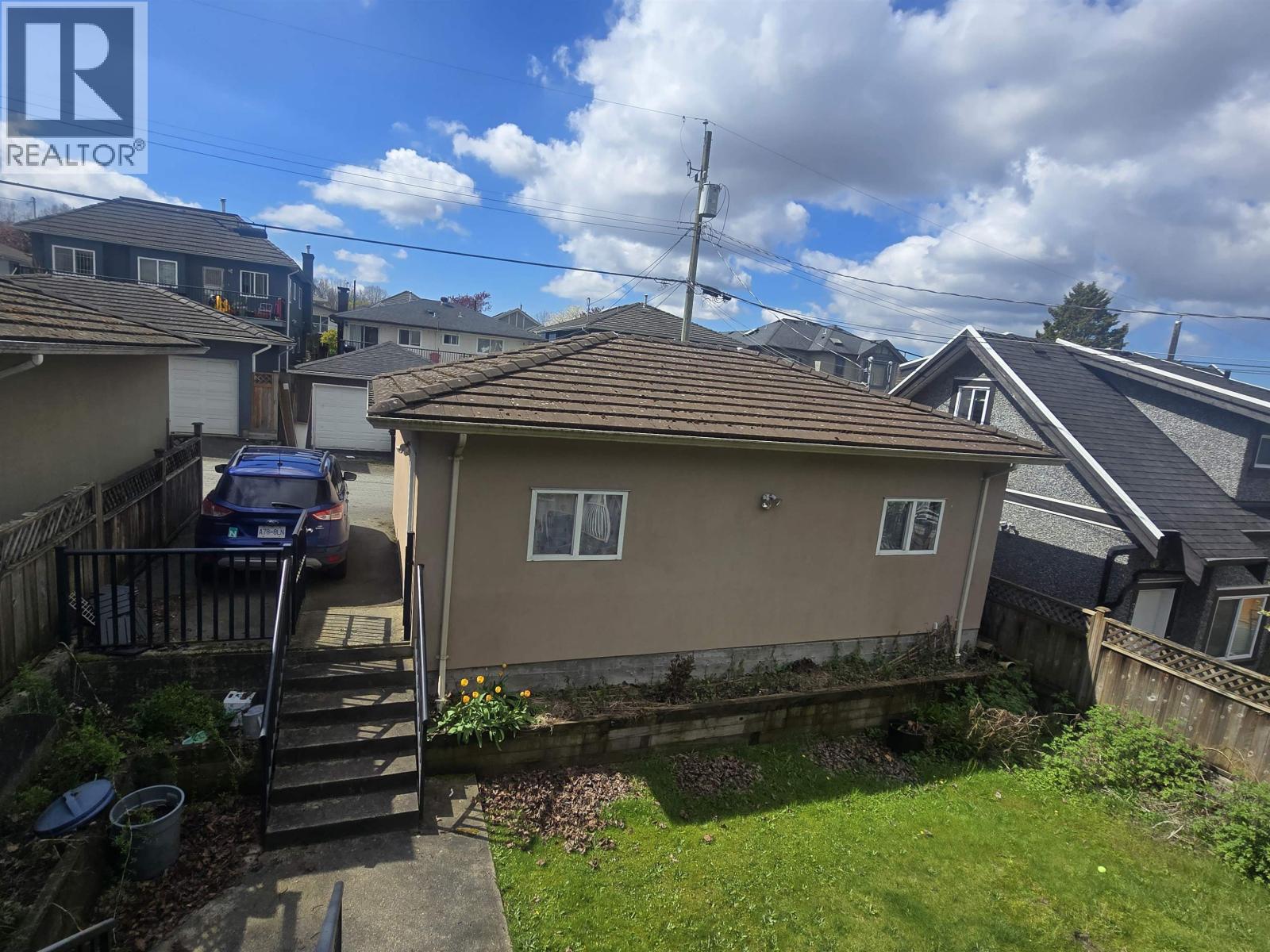 3462 Worthington Drive, Vancouver, British Columbia  V5M 3X9 - Photo 5 - R3112132