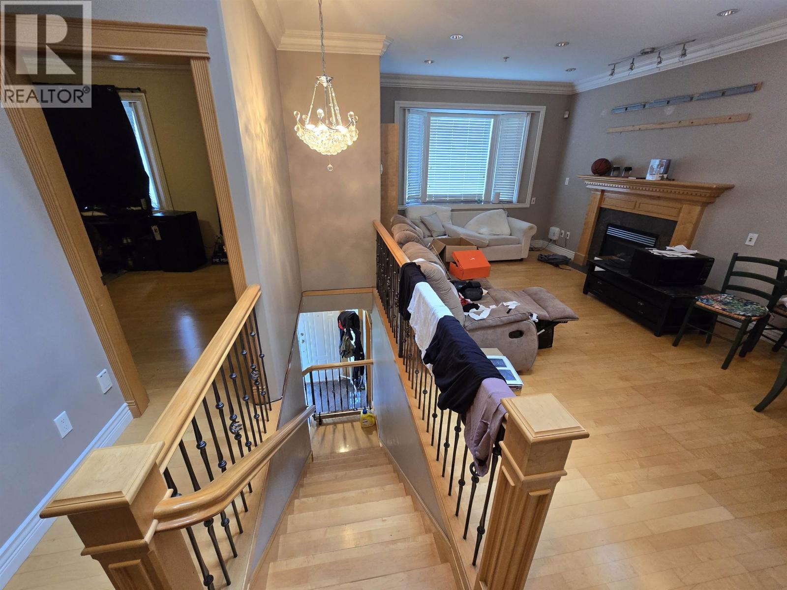 3462 Worthington Drive, Vancouver, British Columbia  V5M 3X9 - Photo 13 - R3112132