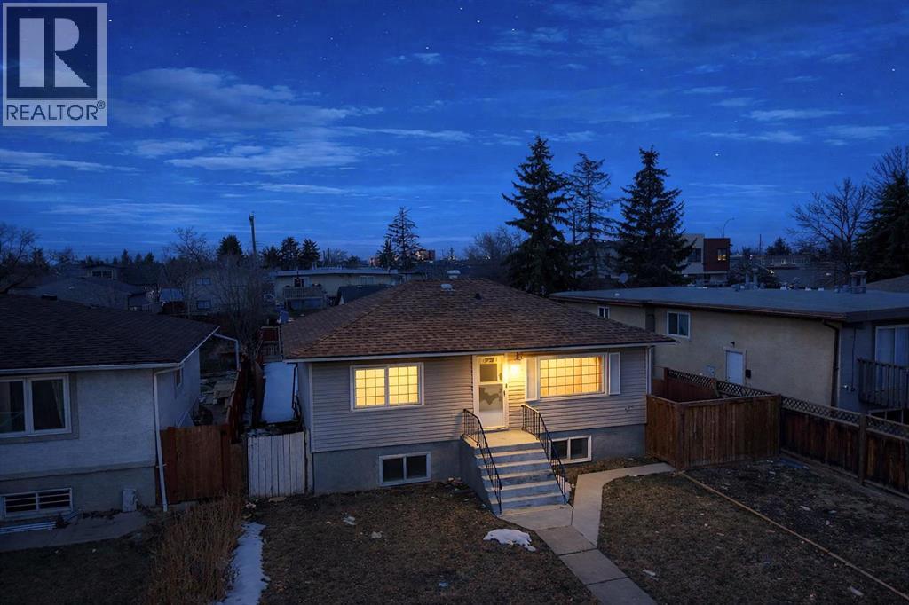 1827 43 Street Se, Calgary, Alberta  T2B 1H1 - Photo 4 - A2298052