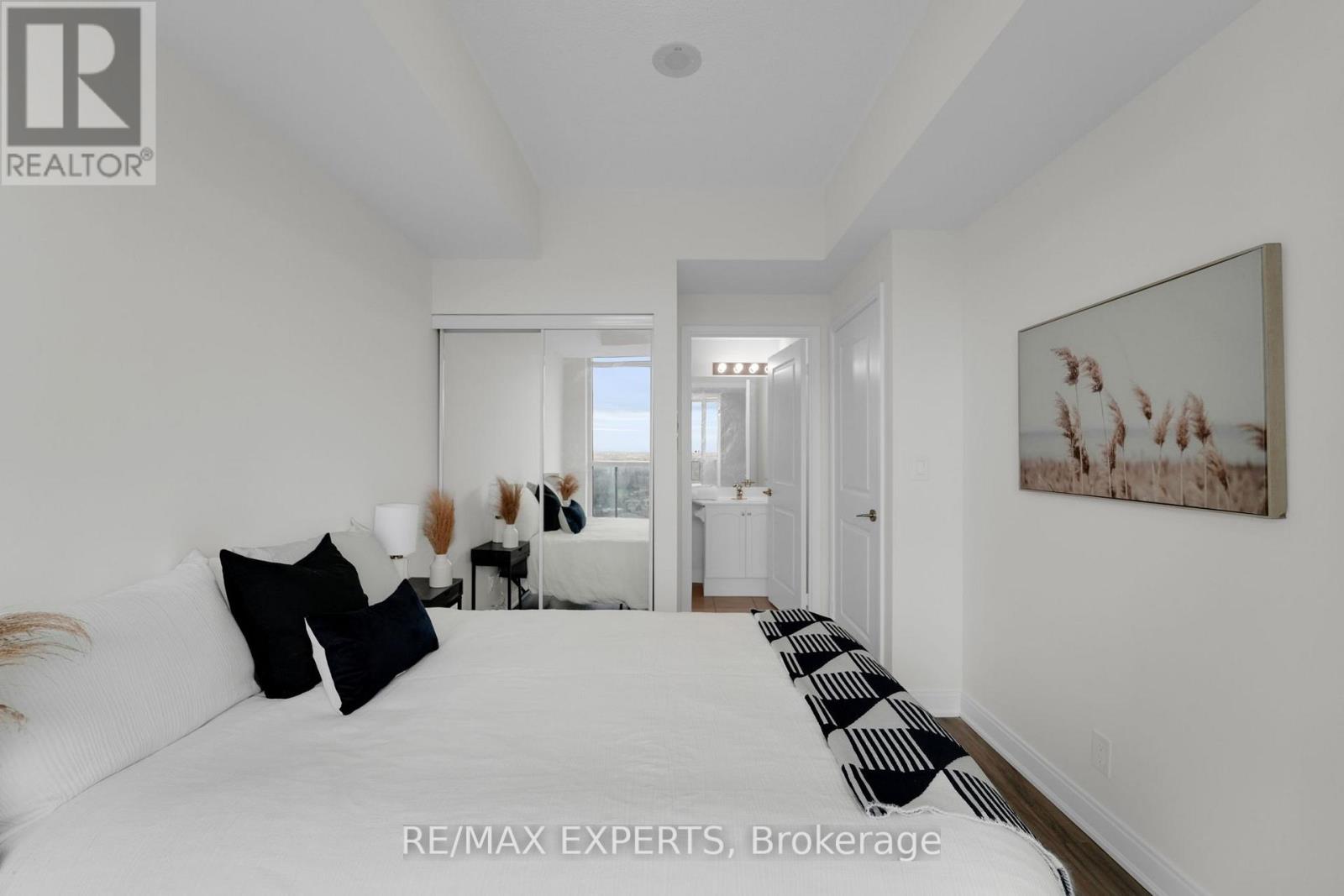 2111 - 80 Absolute Avenue, Mississauga, Ontario  L4Z 0A4 - Photo 11 - W13012610