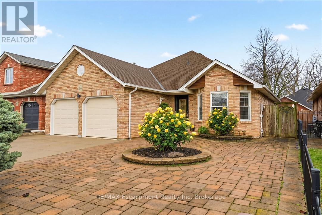 1156 AUGUSTUS DRIVE, Burlington, Ontario