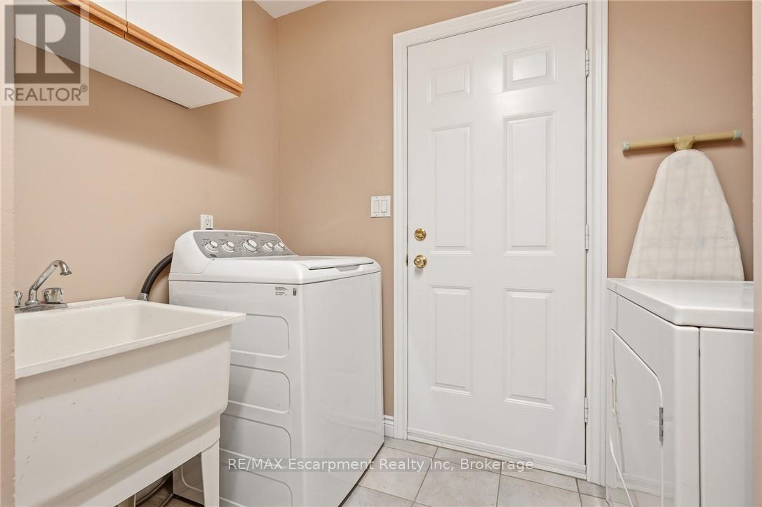 1156 Augustus Drive, Burlington, Ontario  L7S 2K5 - Photo 30 - W13013176