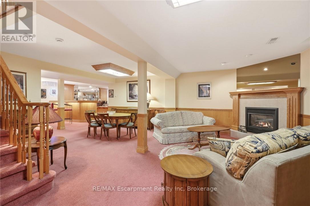 1156 Augustus Drive, Burlington, Ontario  L7S 2K5 - Photo 31 - W13013176