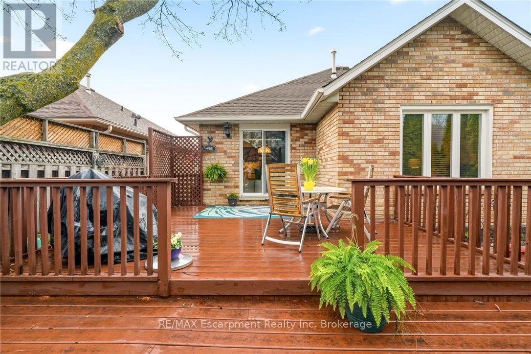 1156 Augustus Drive, Burlington, Ontario  L7S 2K5 - Photo 44 - W13013176