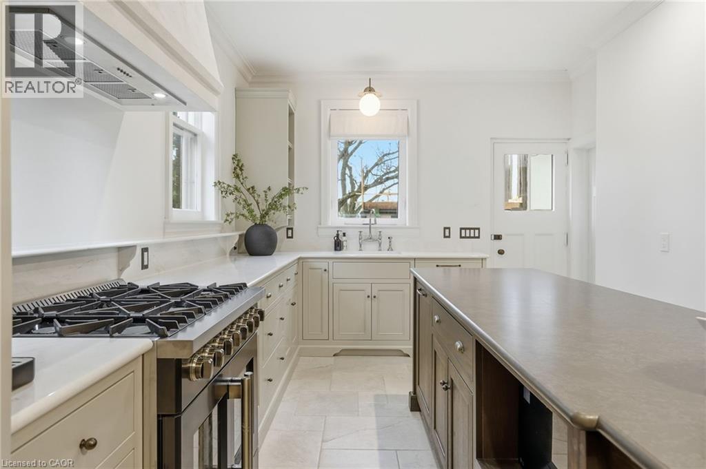 18 Inglewood Drive, Hamilton, Ontario  L8P 2T2 - Photo 15 - 40821922