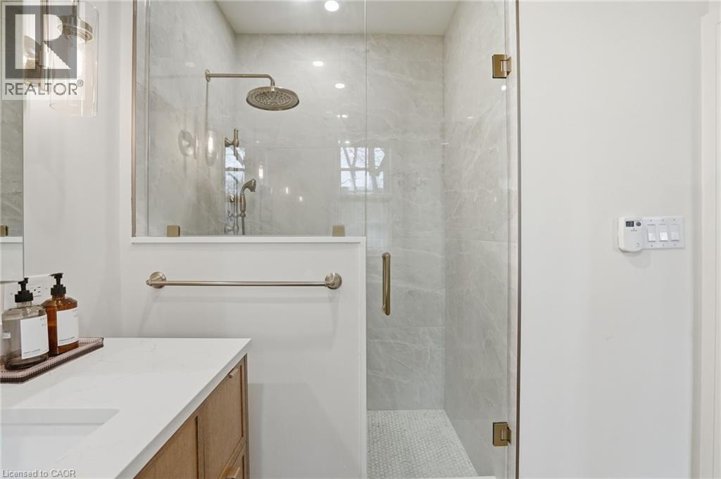 18 Inglewood Drive, Hamilton, Ontario  L8P 2T2 - Photo 22 - 40821922