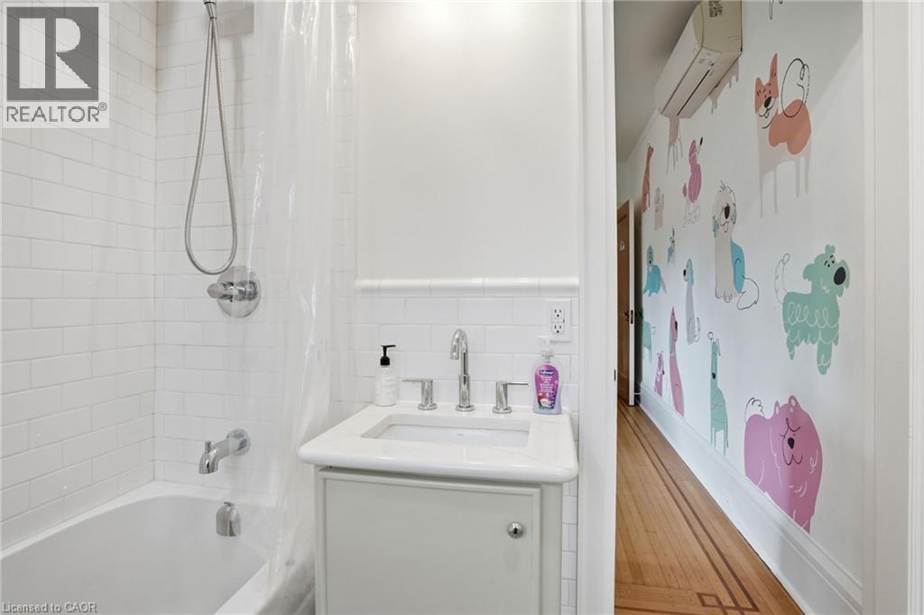 18 Inglewood Drive, Hamilton, Ontario  L8P 2T2 - Photo 30 - 40821922