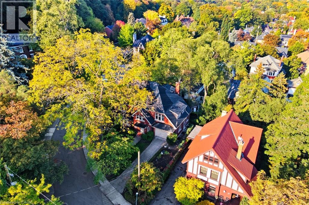 18 Inglewood Drive, Hamilton, Ontario  L8P 2T2 - Photo 4 - 40821922