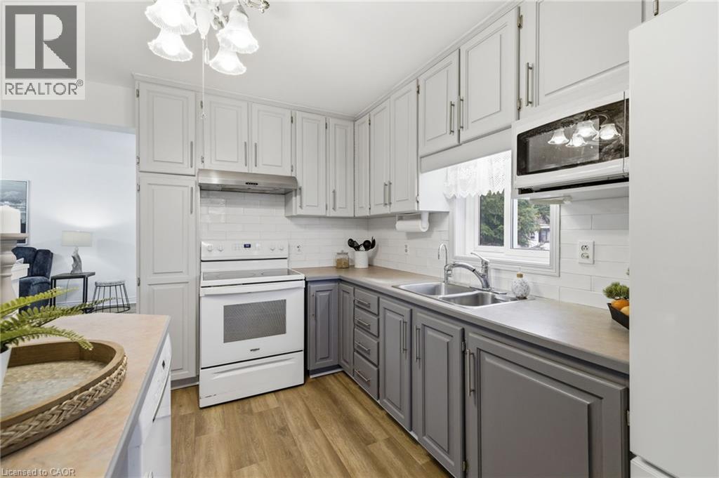 138 Glenholme Avenue, Hamilton, Ontario  L8K 3L7 - Photo 5 - 40821916