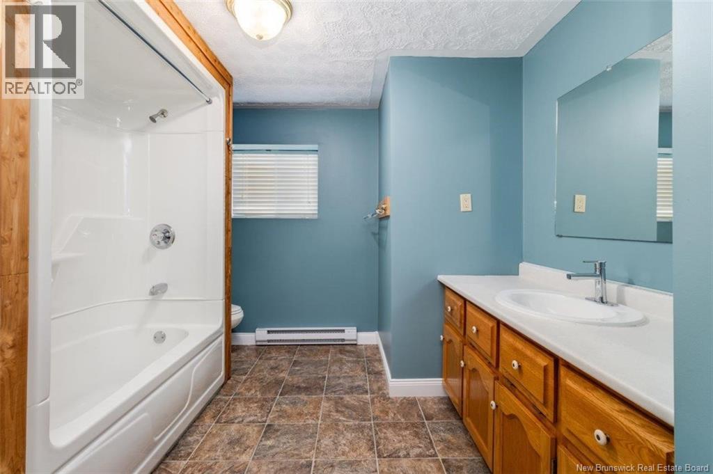 5 Timber Lane, Fredericton, New Brunswick  E3A 8R6 - Photo 28 - NB137455
