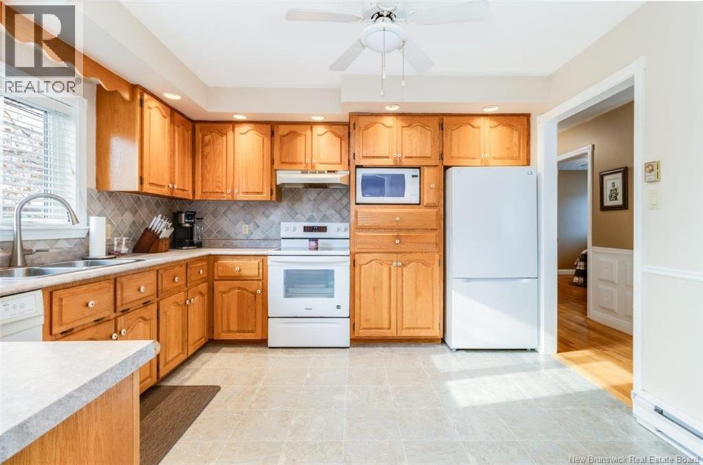 5 Timber Lane, Fredericton, New Brunswick  E3A 8R6 - Photo 6 - NB137455