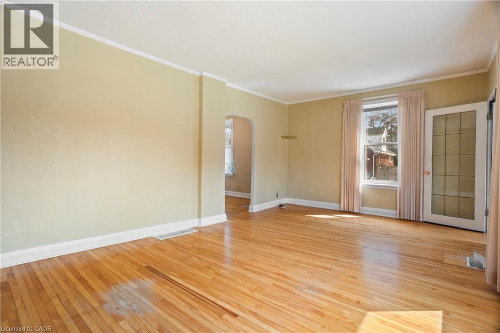 194 Moore Avenue S, Waterloo, Ontario  N2J 1X8 - Photo 11 - 40819213