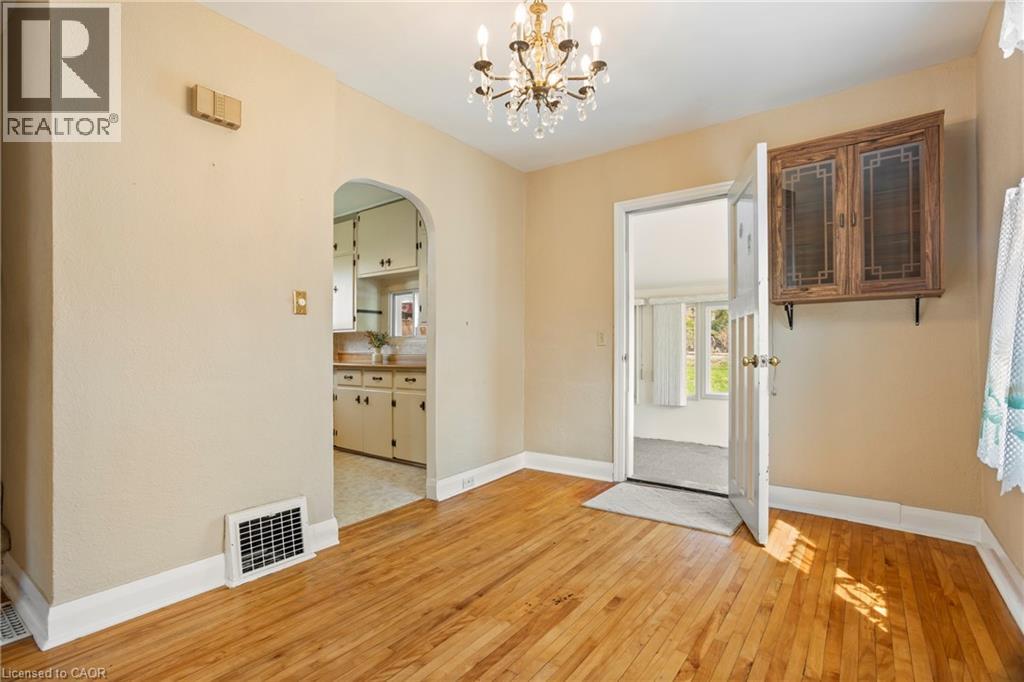 194 Moore Avenue S, Waterloo, Ontario  N2J 1X8 - Photo 12 - 40819213