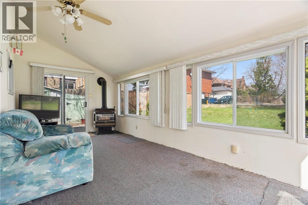 194 Moore Avenue S, Waterloo, Ontario  N2J 1X8 - Photo 15 - 40819213