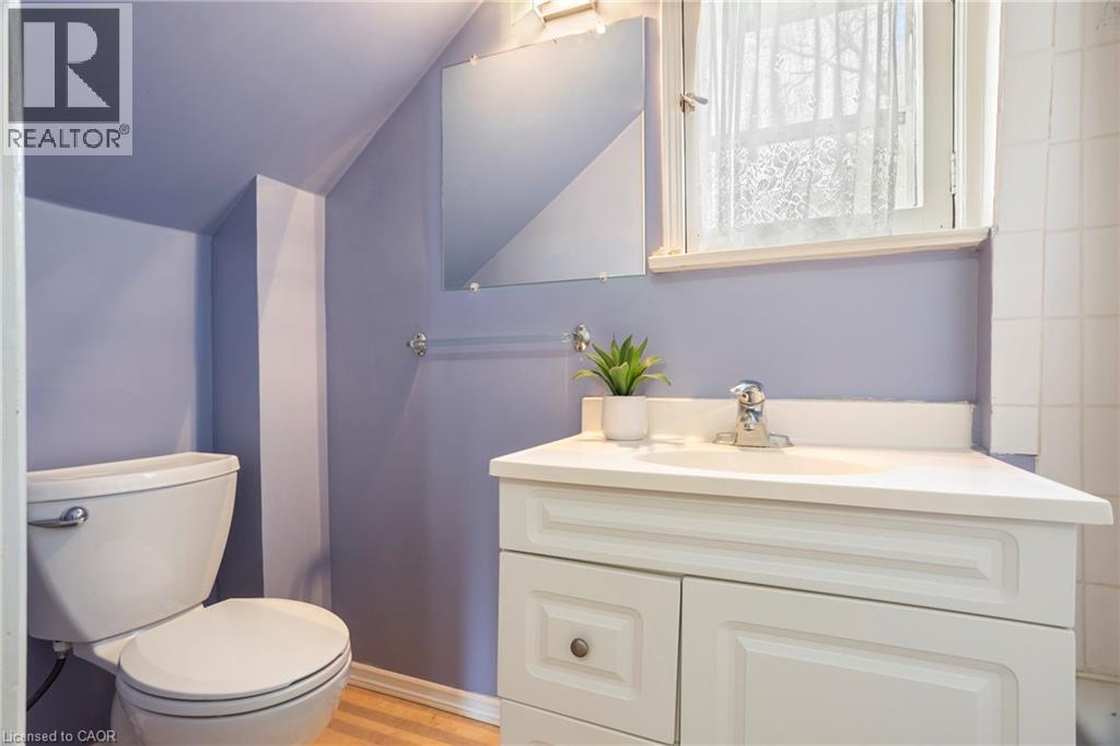 194 Moore Avenue S, Waterloo, Ontario  N2J 1X8 - Photo 26 - 40819213