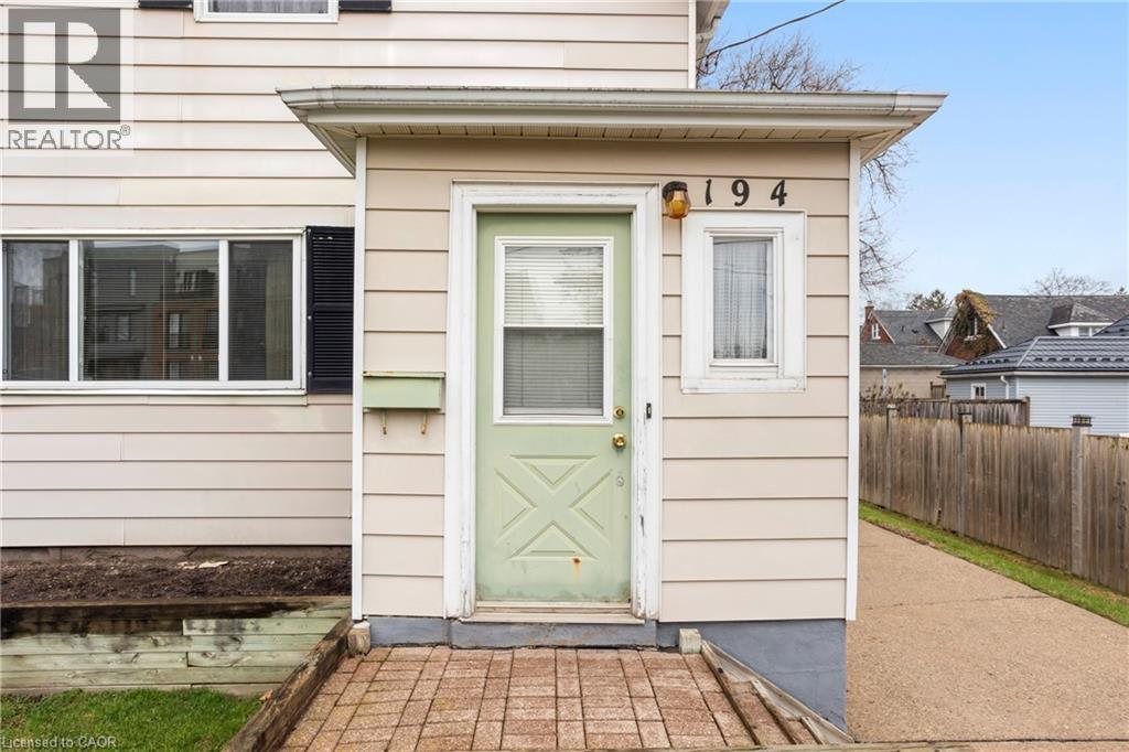 194 Moore Avenue S, Waterloo, Ontario  N2J 1X8 - Photo 5 - 40819213
