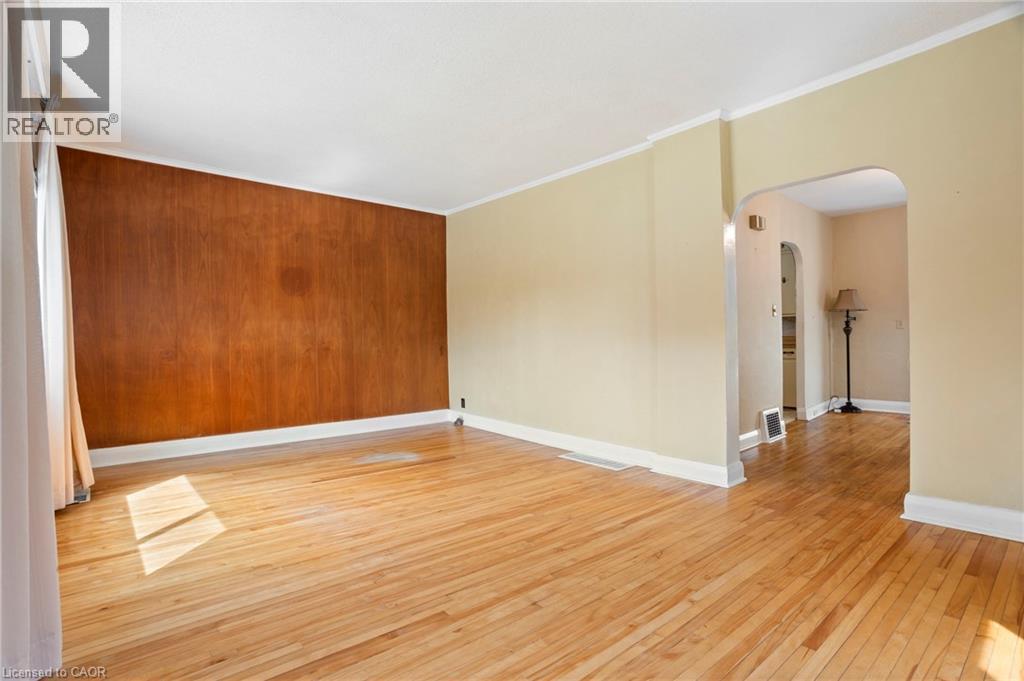 194 Moore Avenue S, Waterloo, Ontario  N2J 1X8 - Photo 7 - 40819213