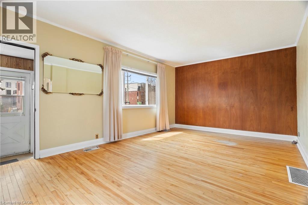 194 Moore Avenue S, Waterloo, Ontario  N2J 1X8 - Photo 8 - 40819213