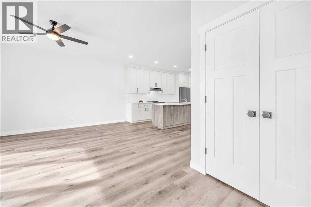 1014 Limit Avenue, Crossfield, Alberta  T0M 0S0 - Photo 7 - A2292015