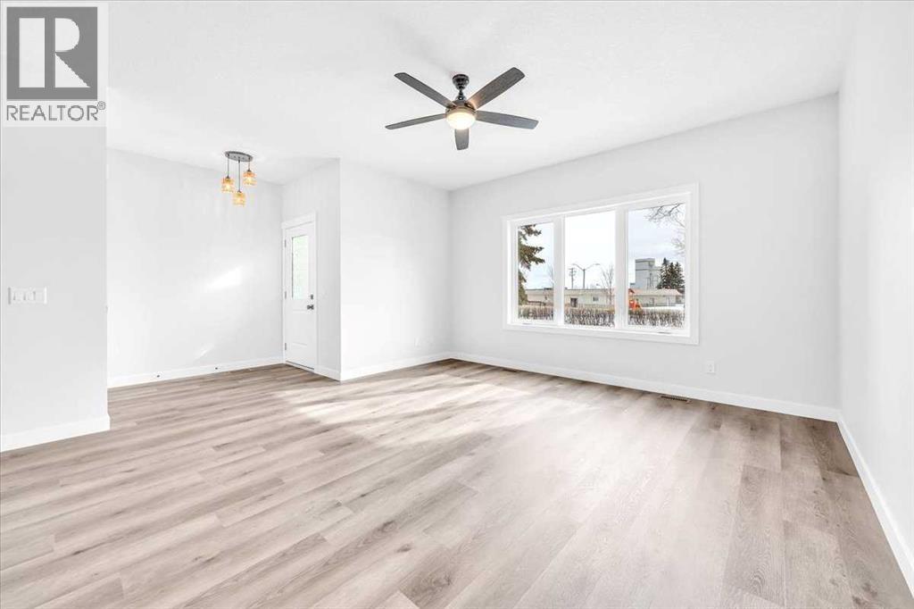 1014 Limit Avenue, Crossfield, Alberta  T0M 0S0 - Photo 9 - A2292015