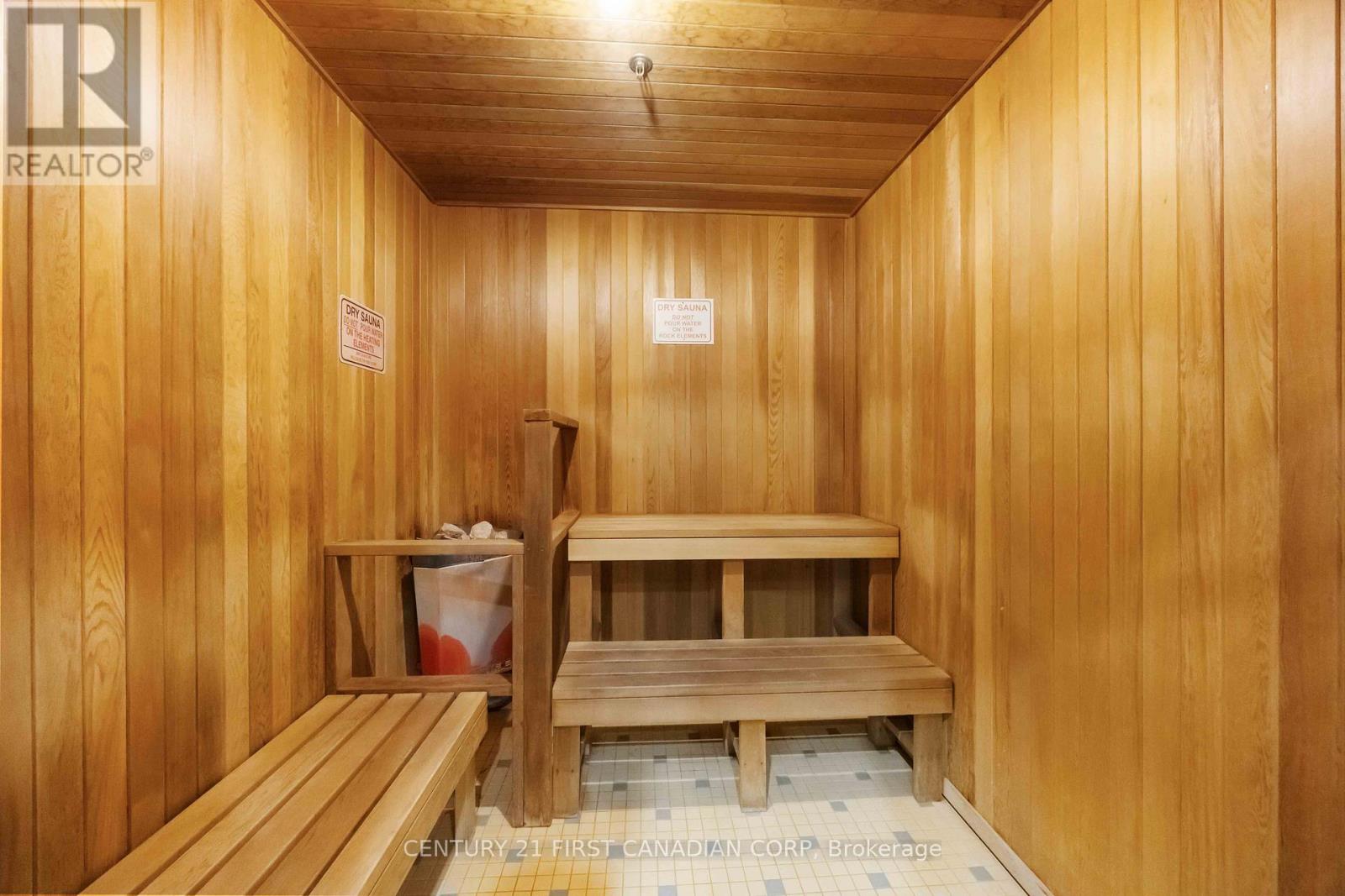 1112 - 9 Northern Hts Drive, Richmond Hill, Ontario  L4B 4M5 - Photo 25 - N13013390