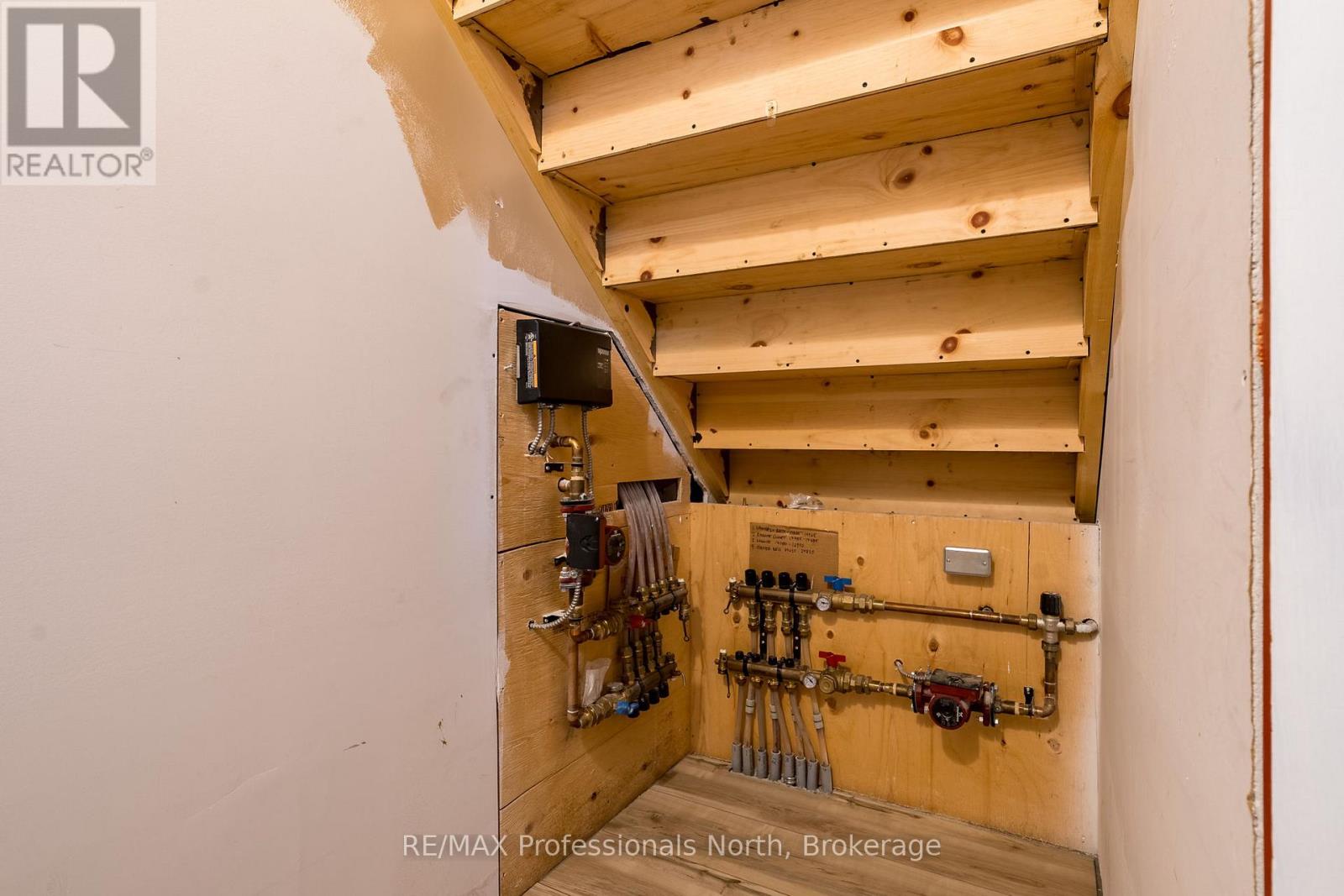 475 Hoodstown Road S, Huntsville, Ontario  P1H 2J2 - Photo 44 - X13013298