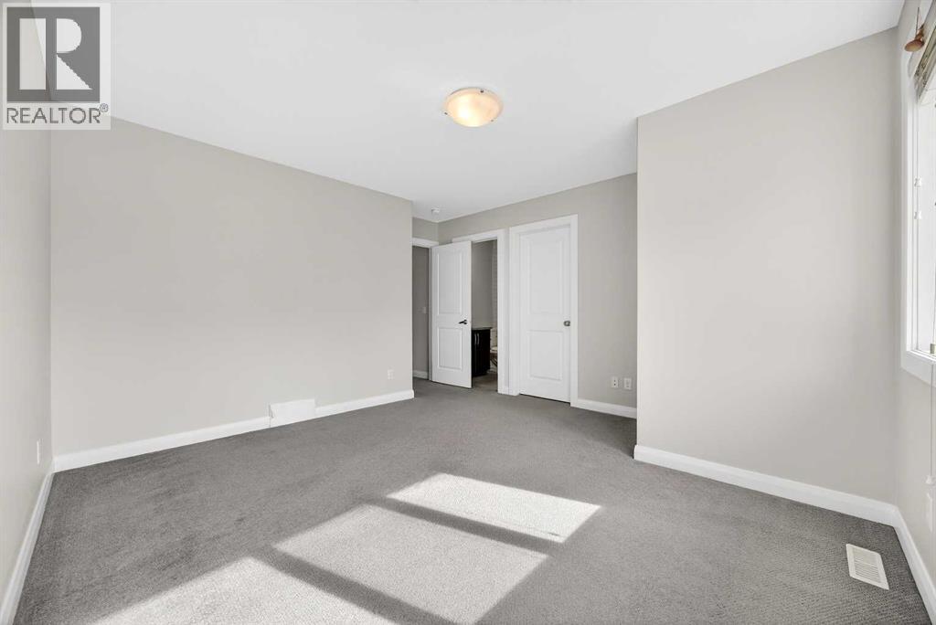 439 Redstone Drive Ne, Calgary, Alberta  T3N 0R1 - Photo 21 - A2294573