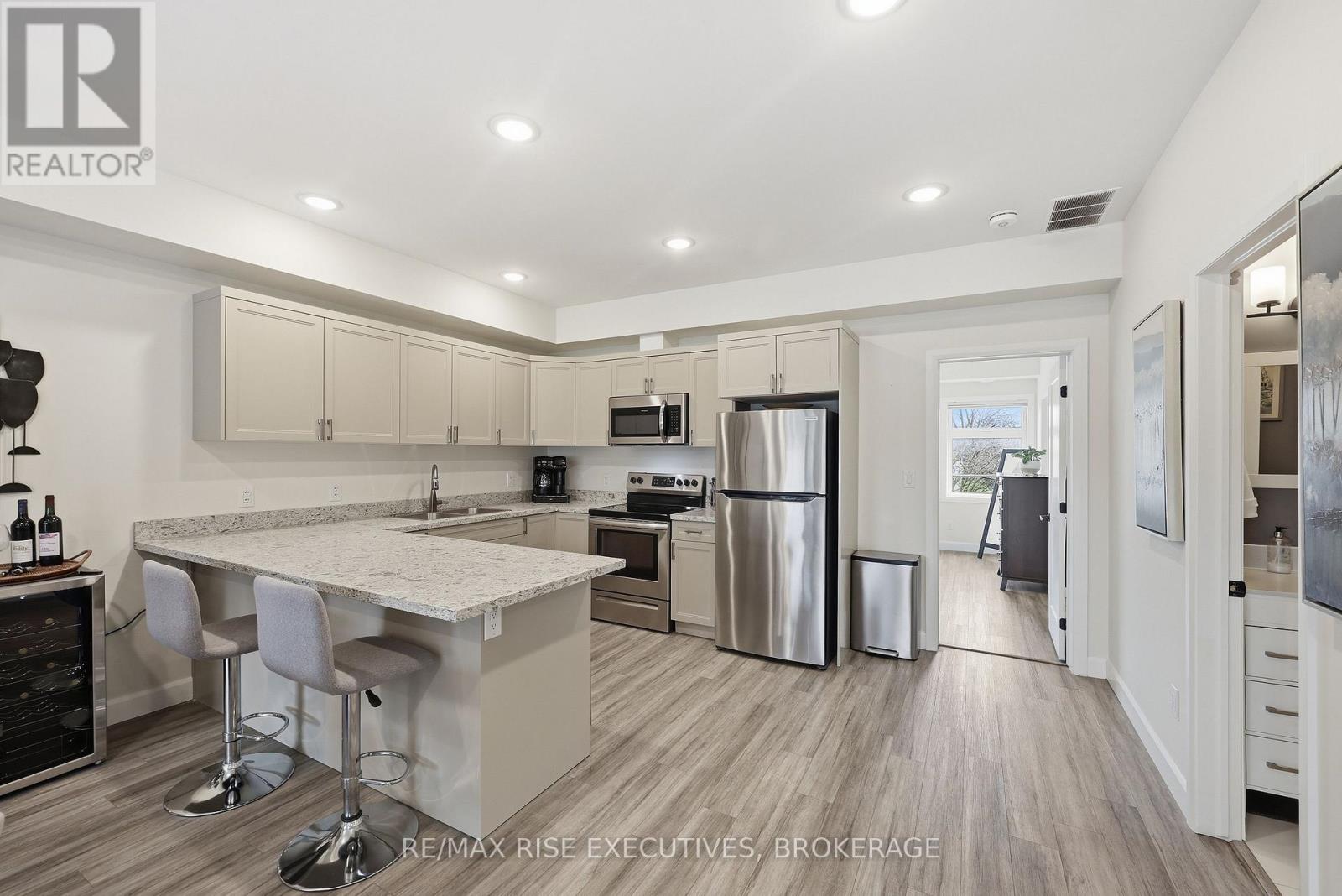 301 - 809 Development Drive, Kingston, Ontario  K7M 0J4 - Photo 7 - X13013182