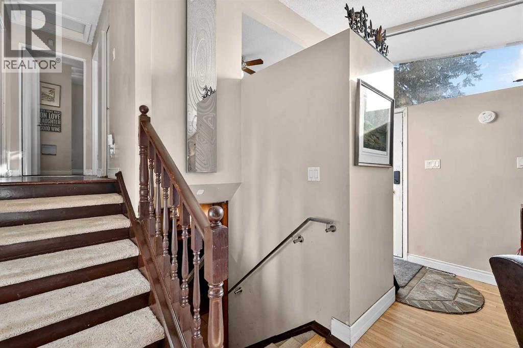 319 Whitney Crescent Se, Calgary, Alberta  T2J 1E7 - Photo 7 - A2297181